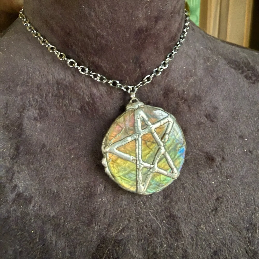 Labradorite pentacle statement Pendant Necklace choker gothic style boho witch - Picture 3 of 5